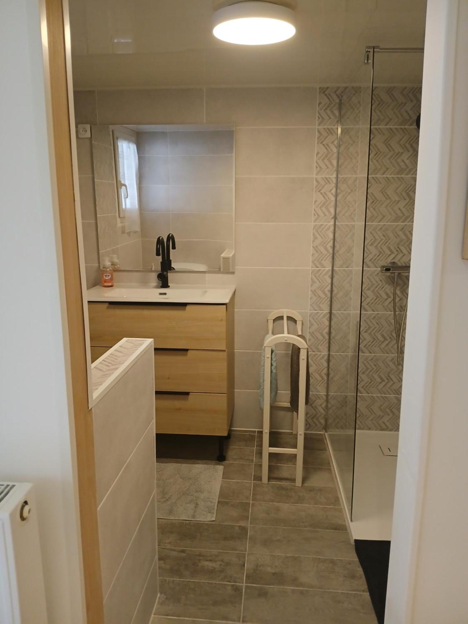 Le Lys Apartment Сент Екстериор снимка